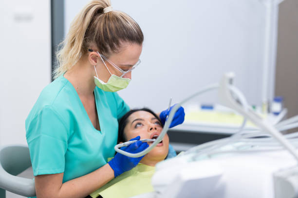 Best Holiday Emergency Dentist in Hudson Bend, TX